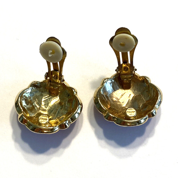 Chunky Pierced Earrings Vintage 1990’s Goldtone & Red Jelly Enamel Domed Rounds - Picture 4 of 6